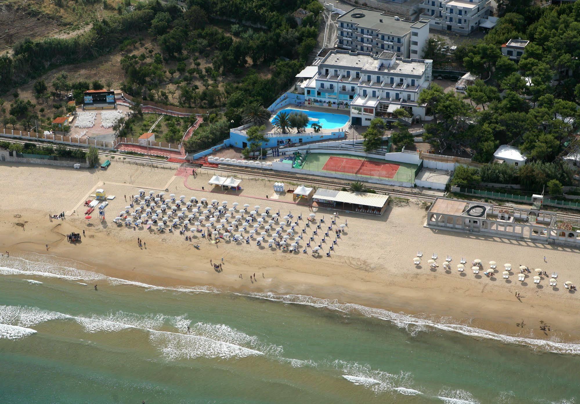 Hotel Baia Santa Barbara رودي غارغانيكو المظهر الخارجي الصورة