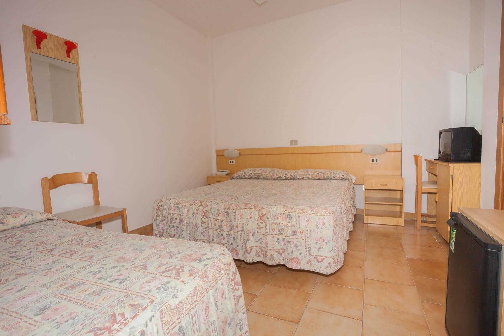 Hotel Baia Santa Barbara رودي غارغانيكو المظهر الخارجي الصورة